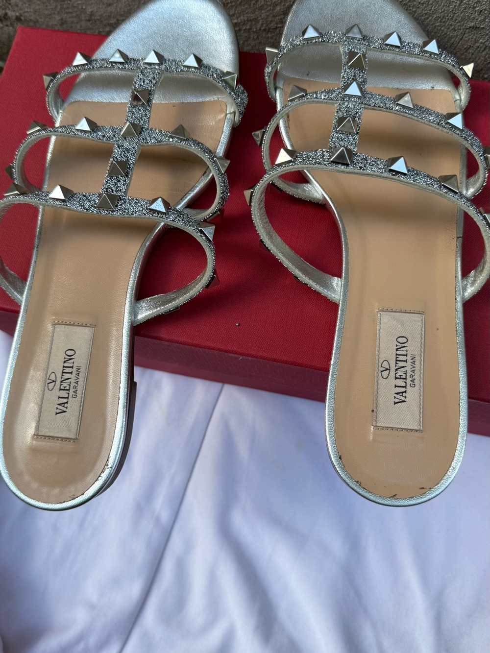Authentic Valentino Garavani Silver Glitter Pyramid-Stud Flat Sandals